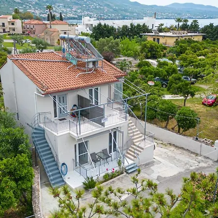 Planet Seaside Apartments Kalamáta Exterior photo