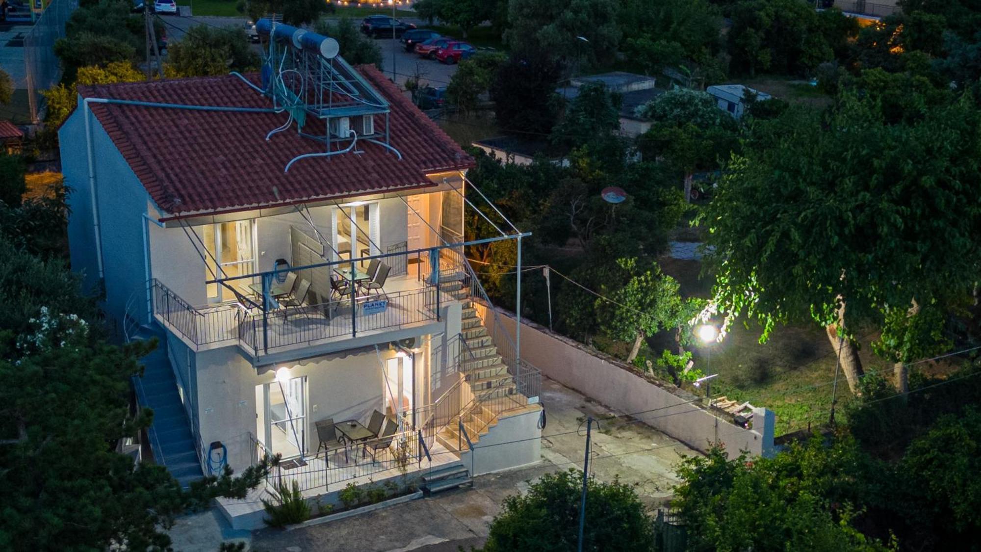 Planet Seaside Каламата